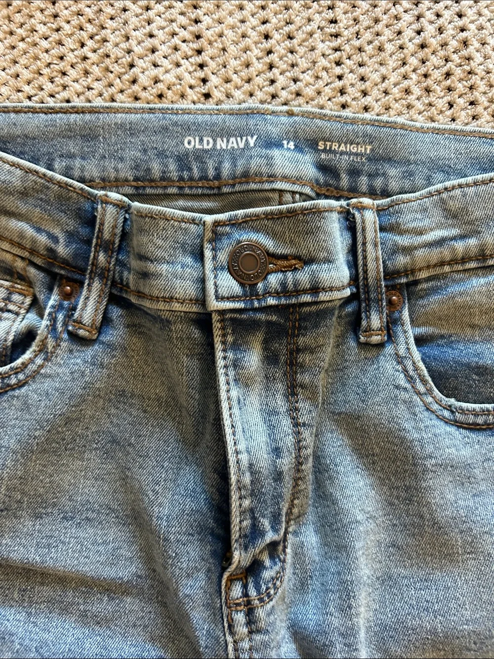 Boy’s Old Navy Straight Built-in-Flex Jeans - size 14